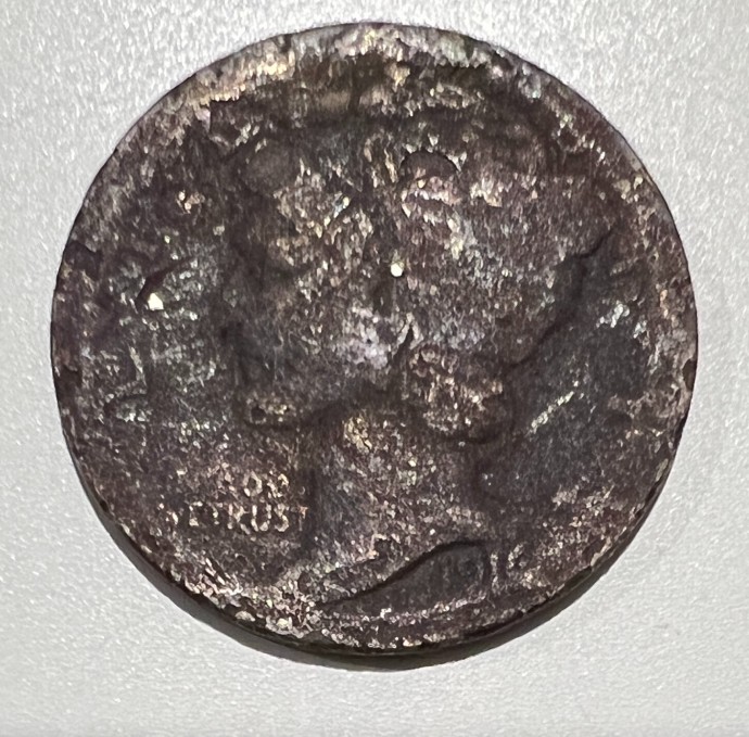 Heavily-Damaged-/-Burnt-1916-Mercury-Or-1916-D-Mercury-Dime?